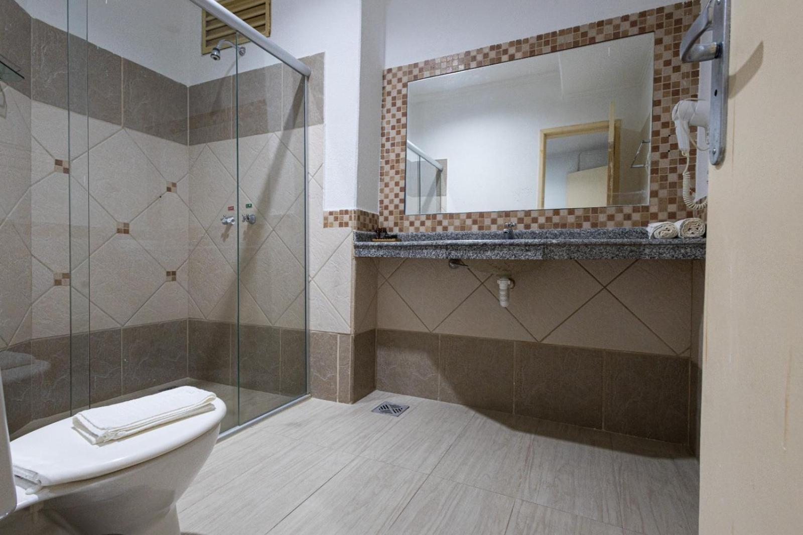 Araguaia Hotel Barra do Garças エクステリア 写真