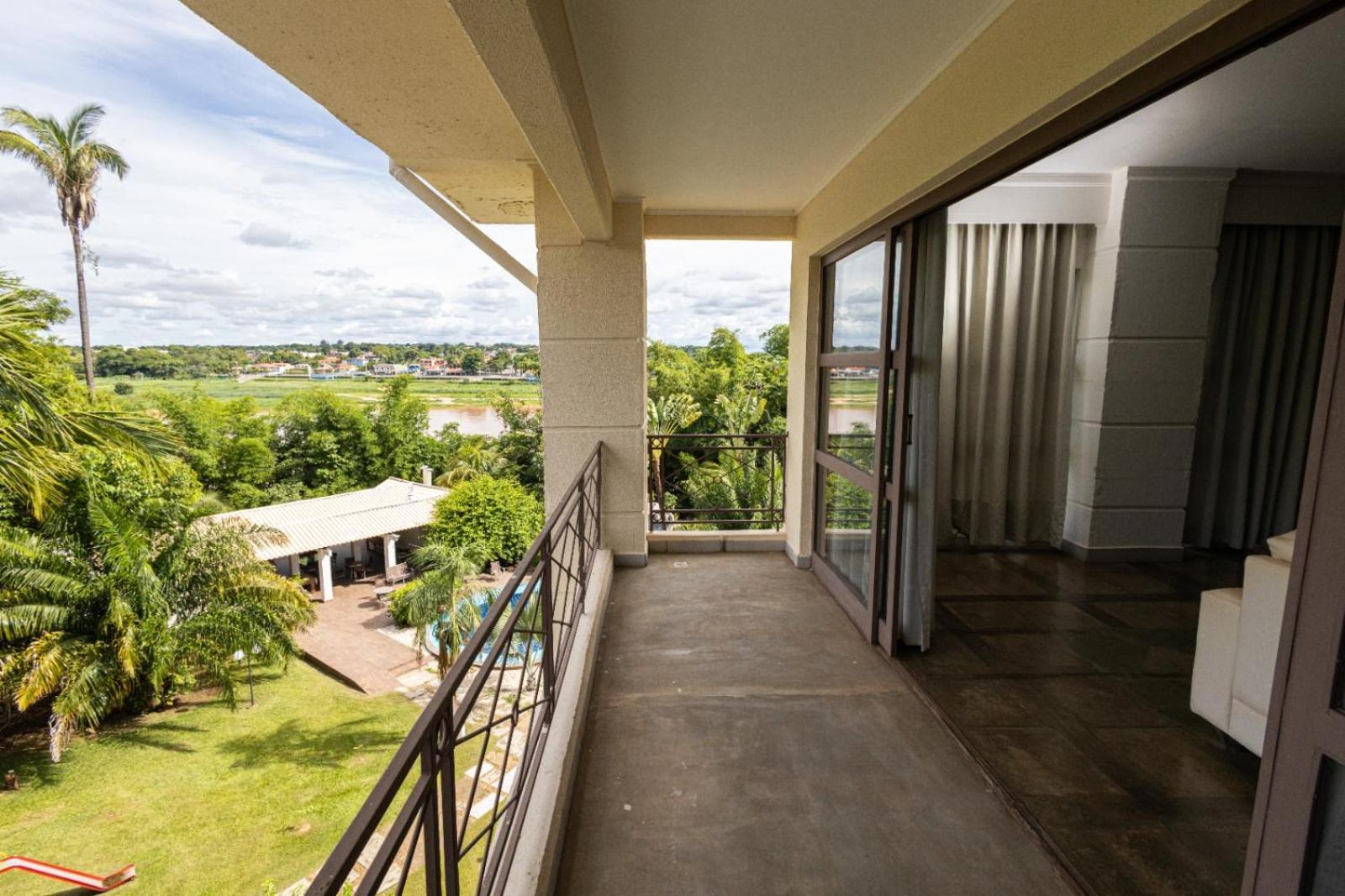 Araguaia Hotel Barra do Garças エクステリア 写真