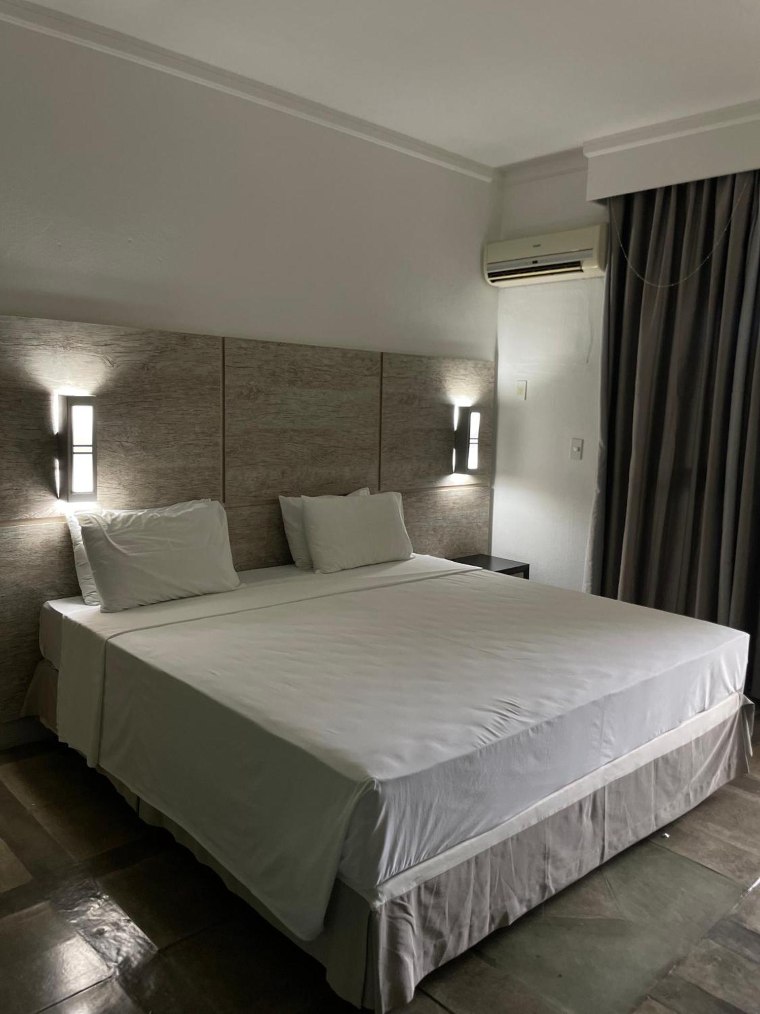 Araguaia Hotel Barra do Garças エクステリア 写真