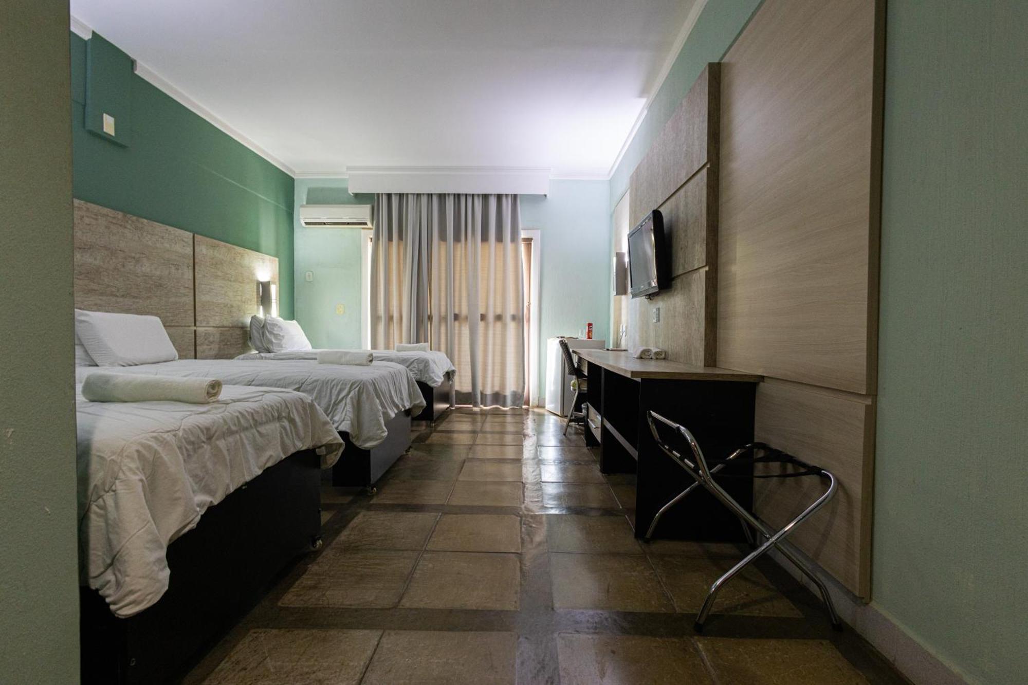 Araguaia Hotel Barra do Garças エクステリア 写真